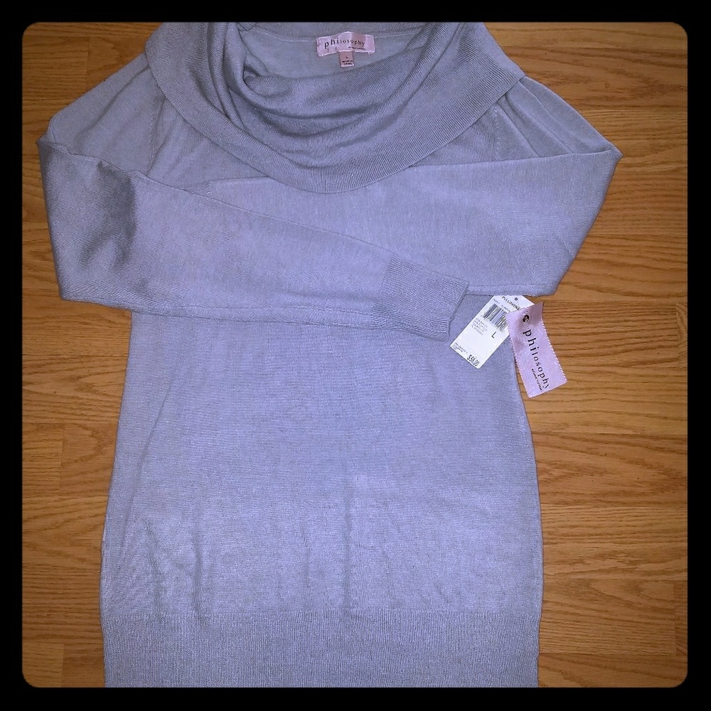 Gray Pullover/ Long sleeve